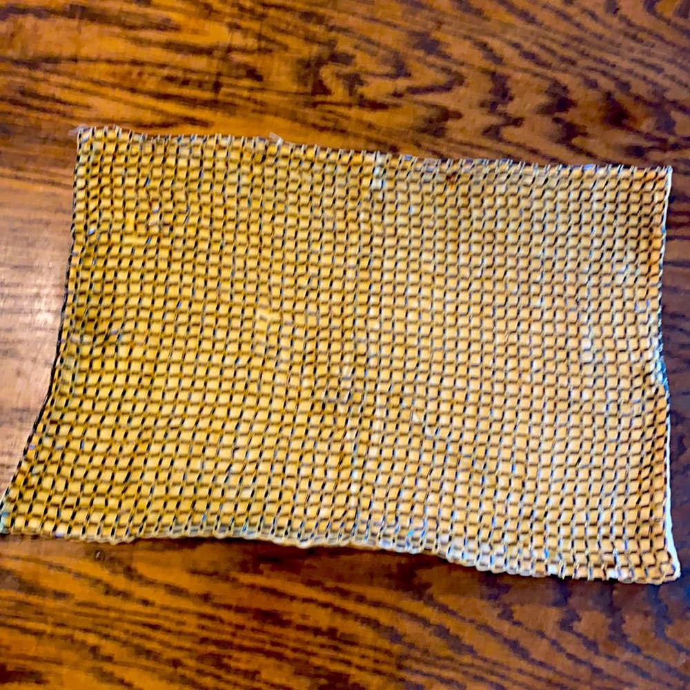 Beaded placemats